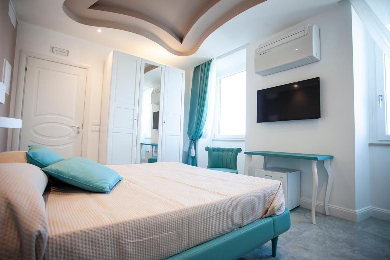 Hotel Cavalieri D'Oro Luxury House Anzio Exterior foto