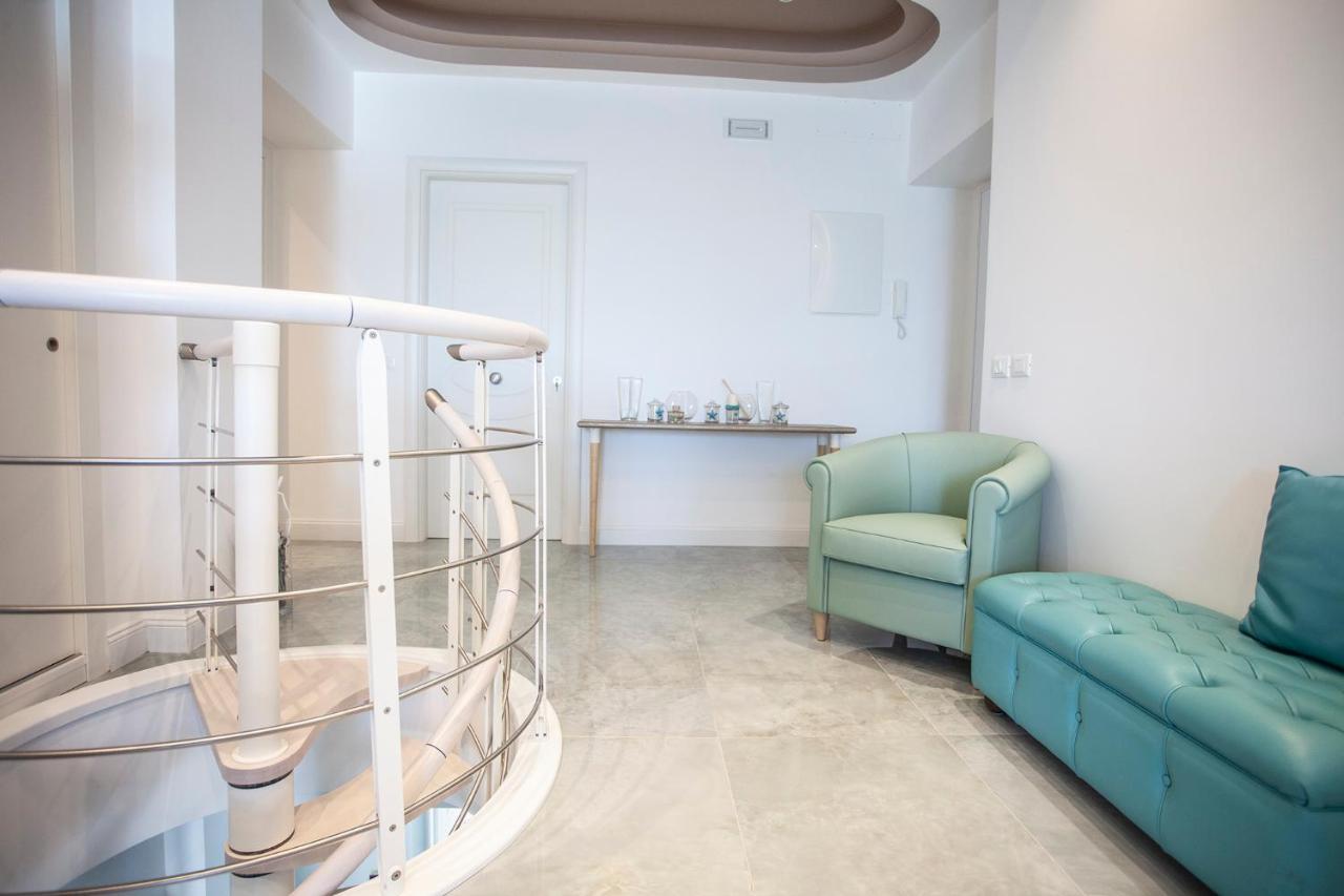 Hotel Cavalieri D'Oro Luxury House Anzio Exterior foto